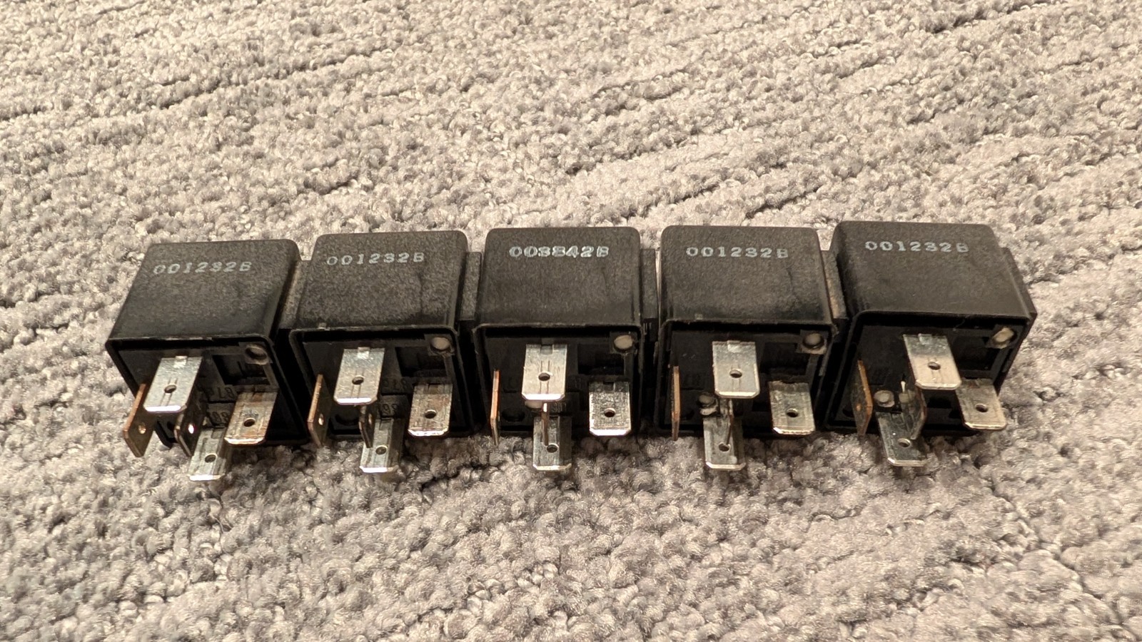 Siemens Automotive Power Relay VF4-45FH11, 12 Volts DC, 40/30A, 1 Inch, 5 Prong