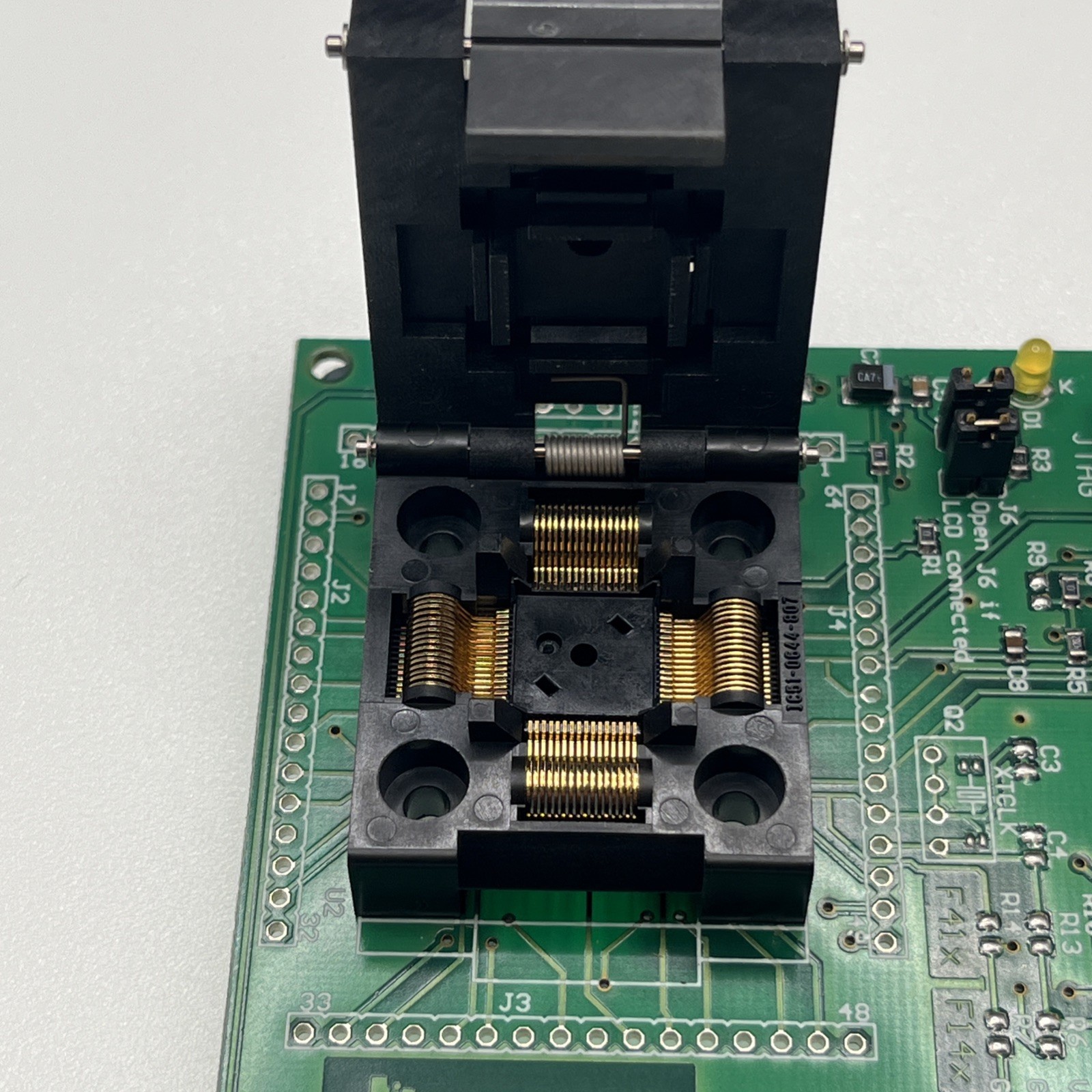 Texas Instruments MSP-TS430PM64 1.0 target development board