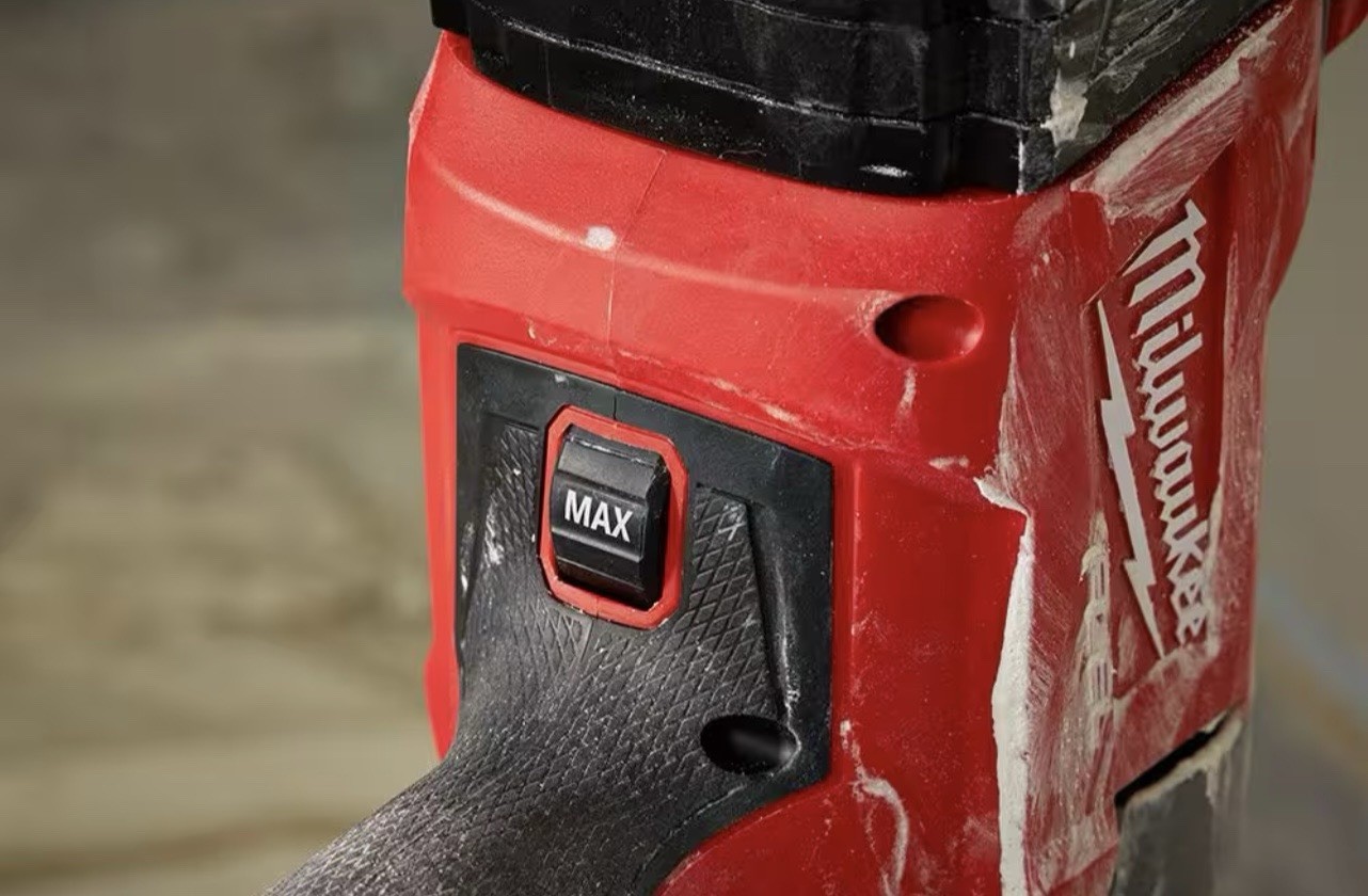 Milwaukee M18 2810-20 FUEL 18V Brushless Cordless 1/2 in. Mud Mixer (Tool-Only)