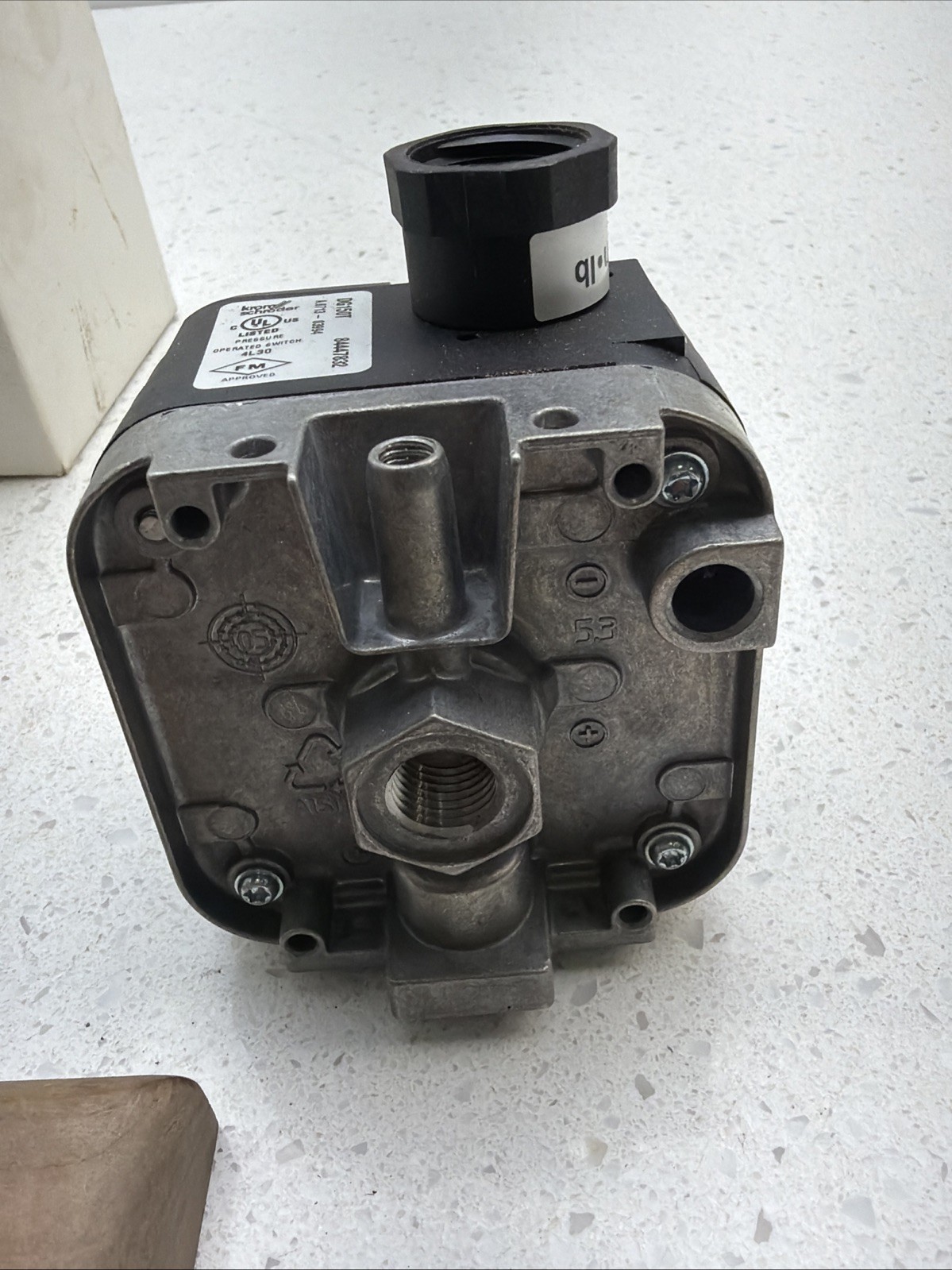 NEW Krom Schroder DG150T Gas Druckwachter Pressure Switch