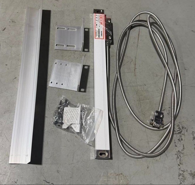 Electronic DRO Linear Glass Scale Travel TTL High Precision for Millin