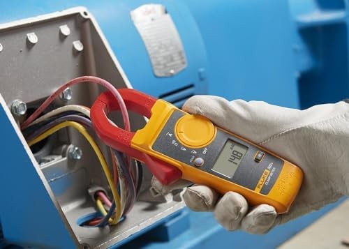 Fluke 302+ Digital Clamp Meter Multimeter 400A AC / DC Voltage Current Amp