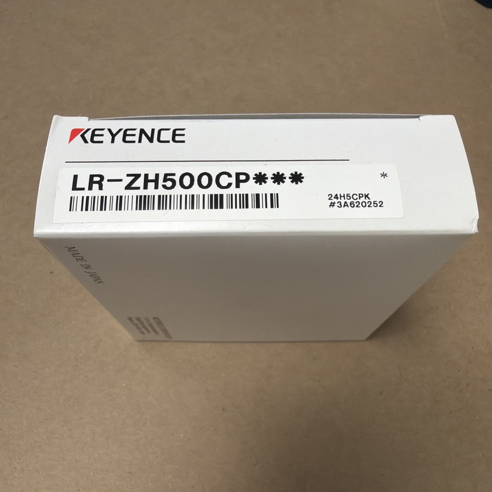 LRZH500CP 1PCS Brand New Keyence LR-ZH500CP Laser Sensor Fast delivery