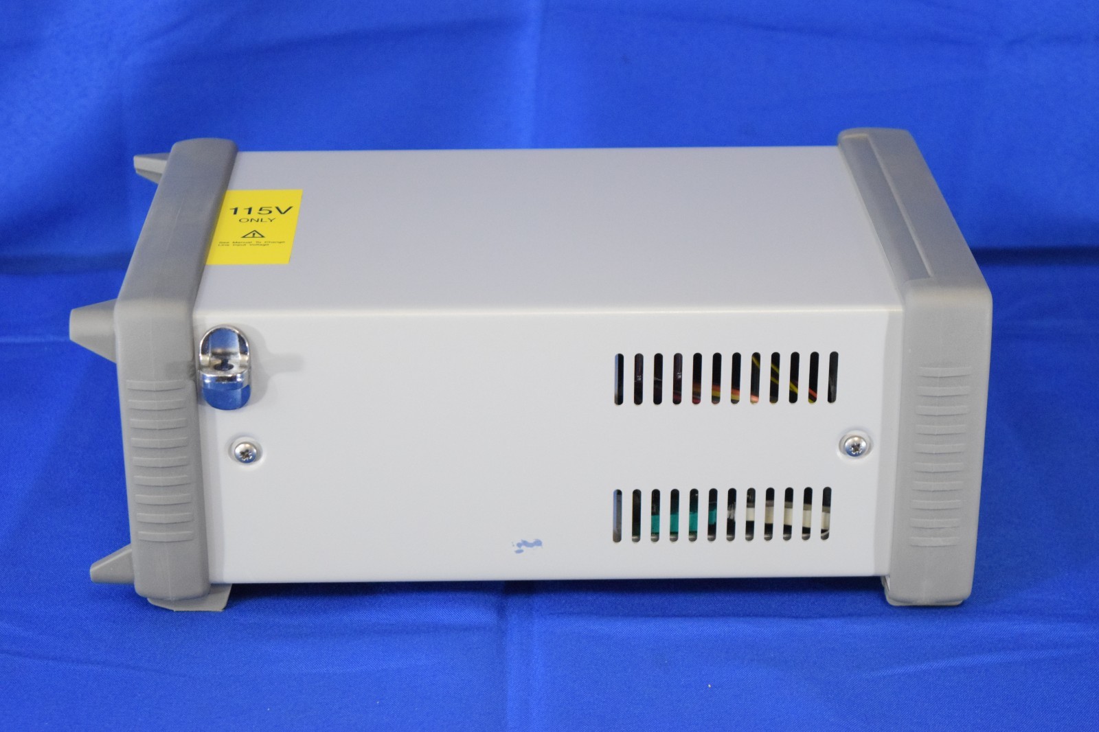 Agilent E3631A DC Power Supply ±25V 1A; 6V/5A 80W Triple Output Programmable
