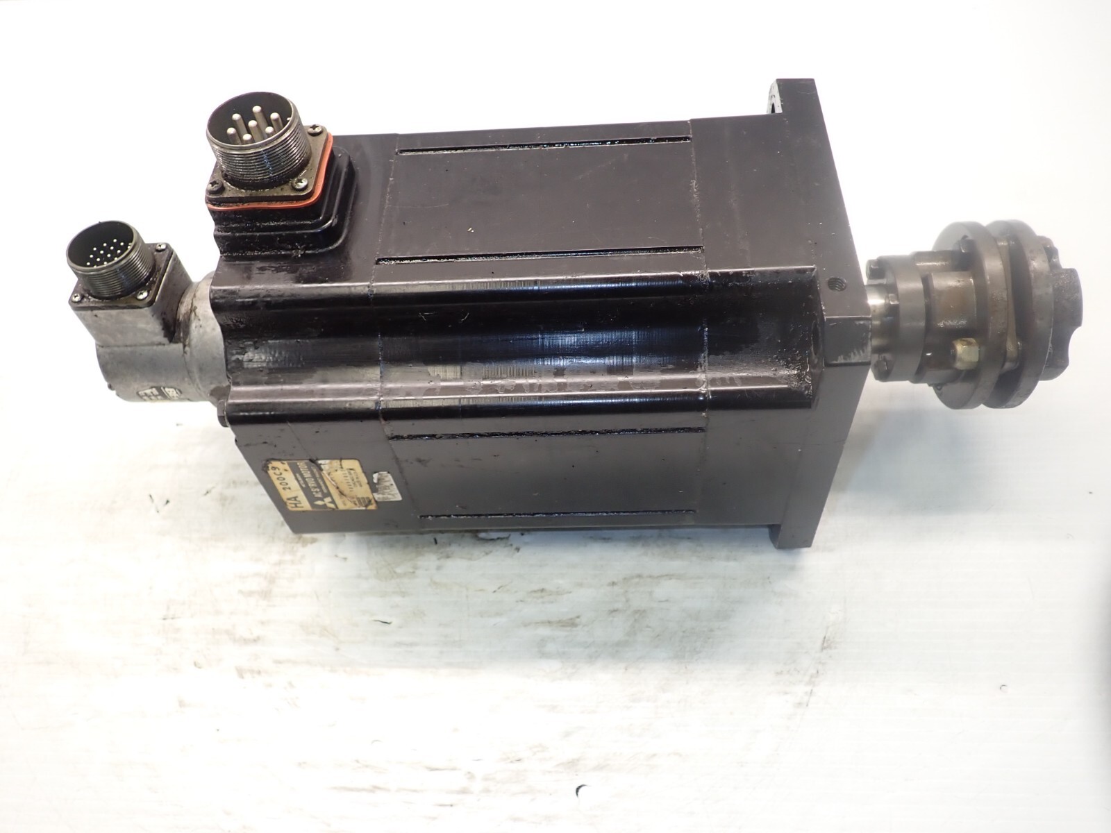 Mitsubishi #HA 200CS AC Servo Motor w/BEI Encoder