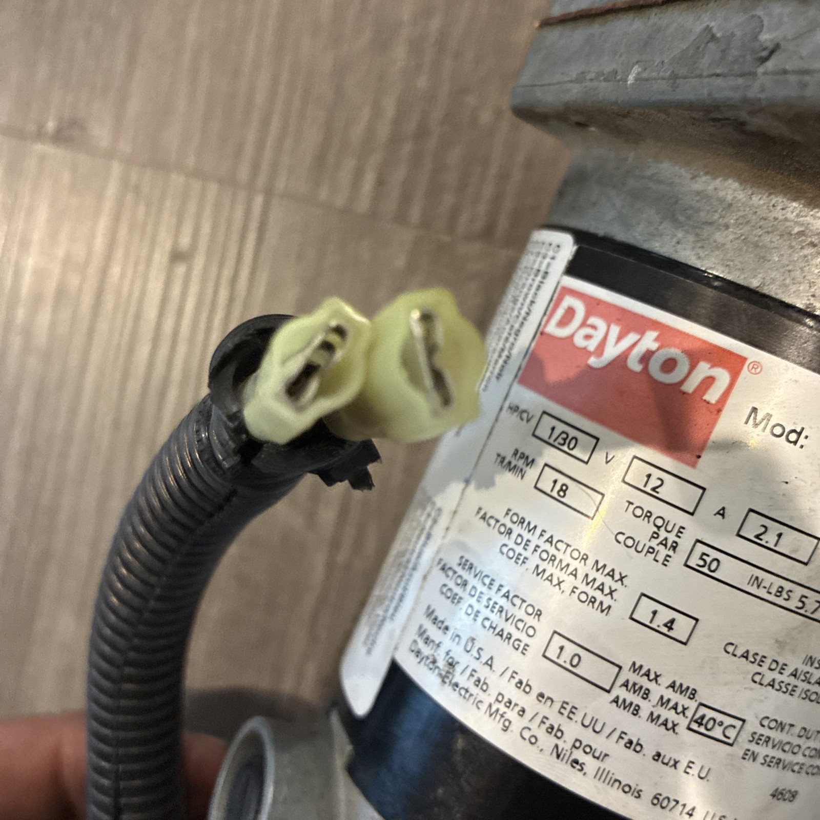 Dayton LT15 1Lpv6 DC Gearmotor, 50.0 In-lb Max. Torque, 18 RPM, PMDC, 1LPV6A