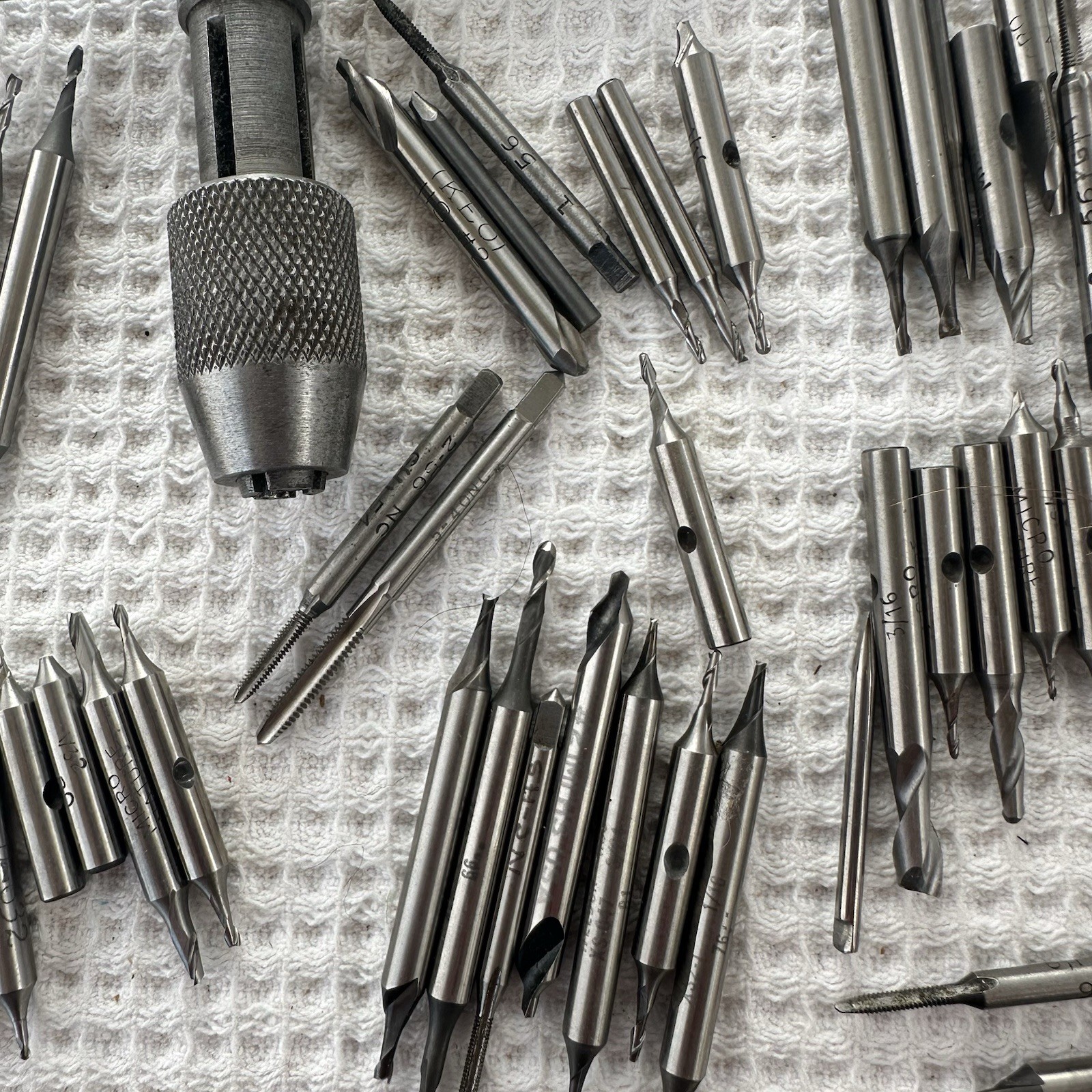 Lot Straight Flute Tap Hand Screw Wrench 60 Pieces Multiple Brands