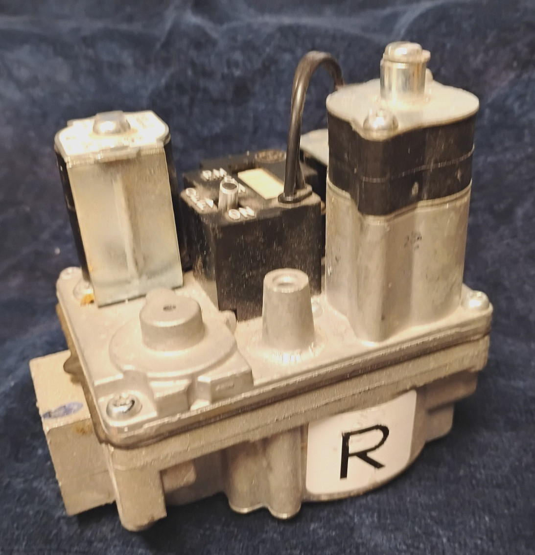 WHITE RODGERS 36E54 201 36E54-201 Gas Valve TRANE Amer STD C340995P01