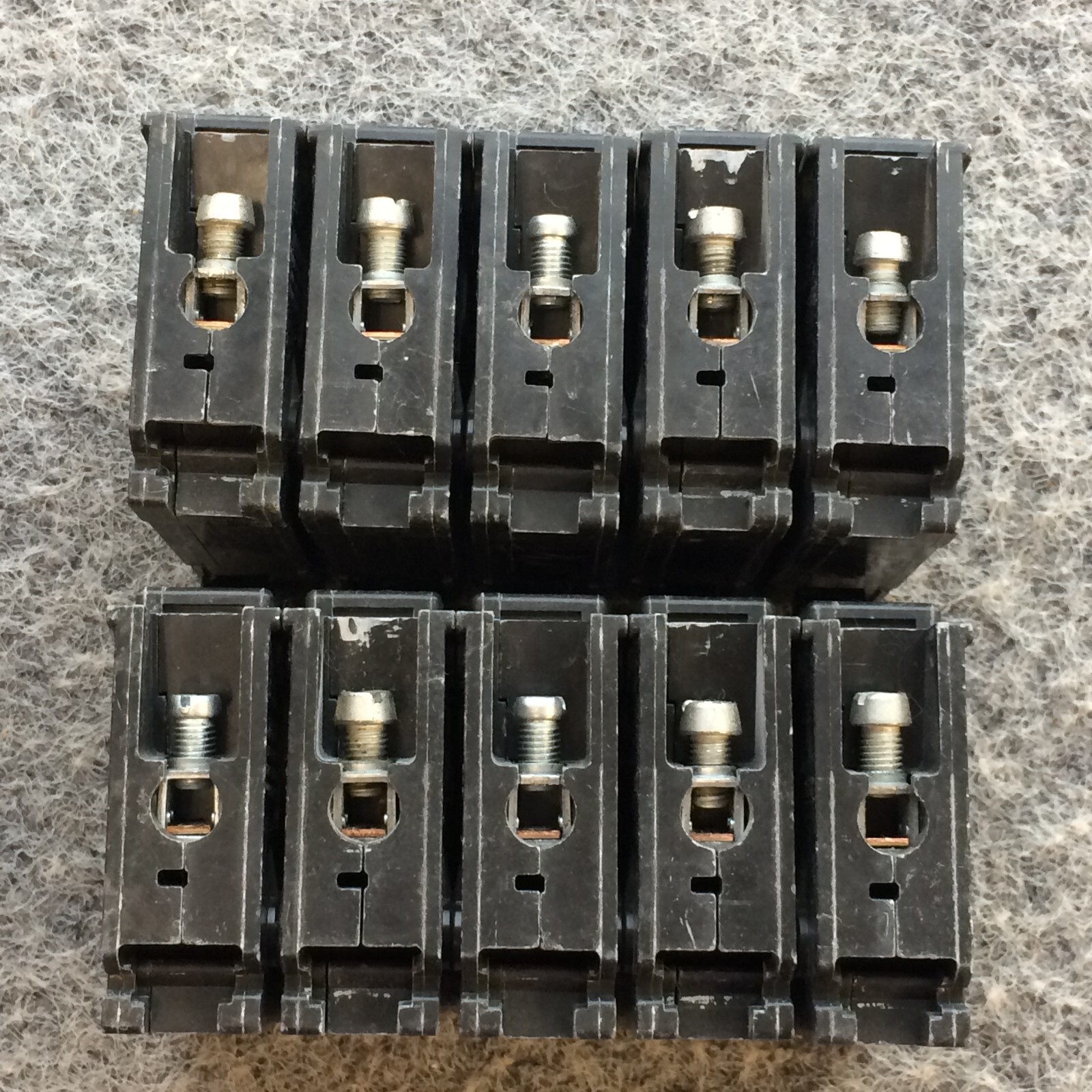 Lot of 10 Eaton Cutler-Hammer BR120 20 Amp 1-Pole Type BR Circuit Breaker 20A