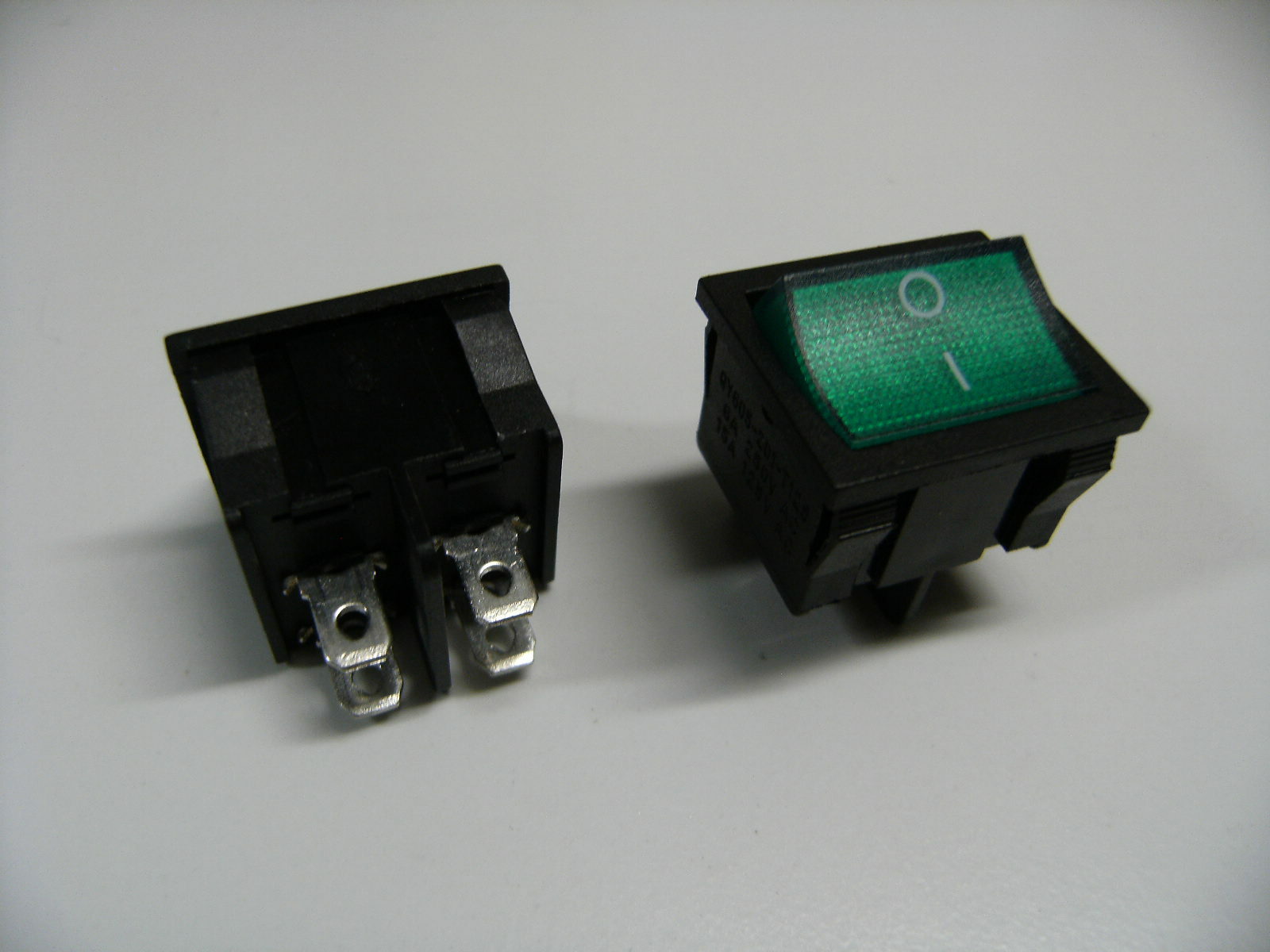 2Pc Pack QY605-201-T125 6A 250V 15A 125V Green Power Switch Rocker 2 Position 4P