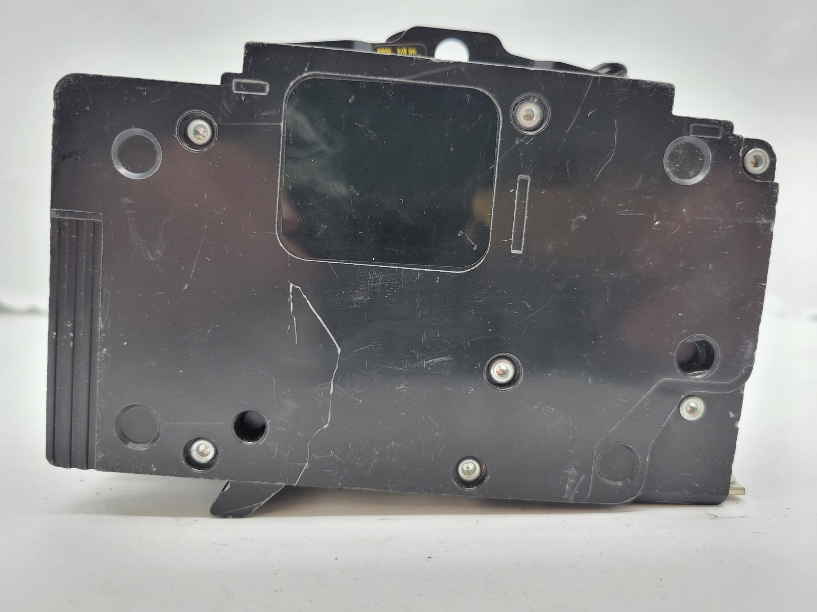 Square D EDB34035 Bolt On Circuit Breaker 35 Amp 480 Volt 3 Pole w/ lockout