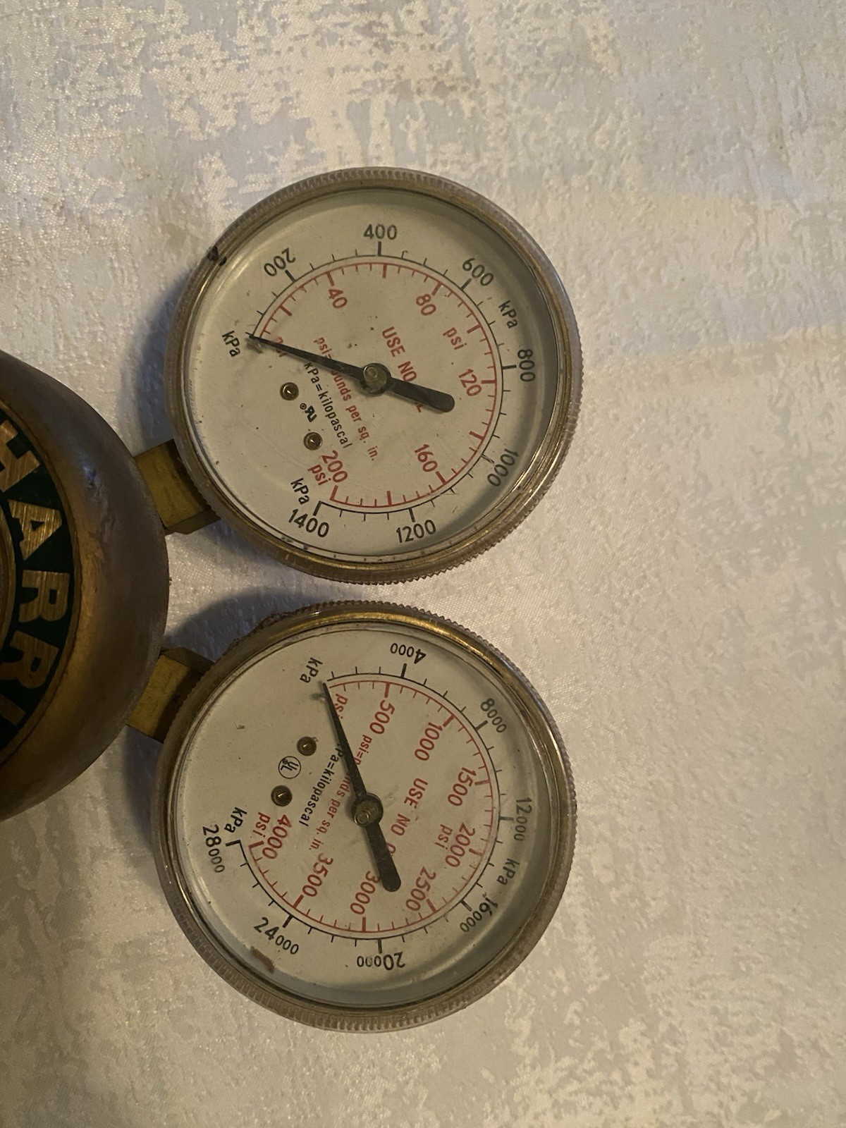 Harris Model 2500 Regulator