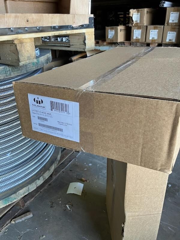 Milbank U1797-O-K3L-K2L Meter Socket, Bypass, 4 Terminal Single Phase