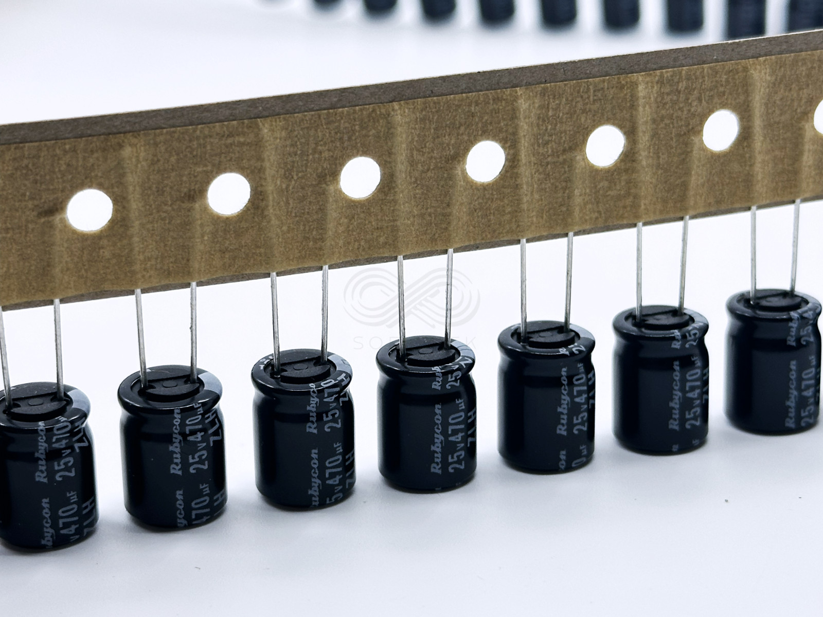 Box 500PCS ZLH Rubycon 470uF 25V 10×12.5mm Aluminum Electrolytic Capacitor 5mm