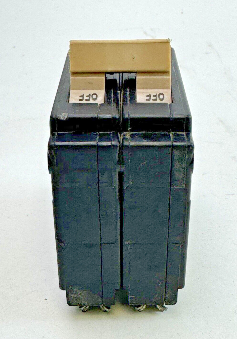 CUTLER-HAMMER – CH250 – COMMON TRIP CIRCUIT BREAKER – 50A, 2 POLE, 120/240 VAC