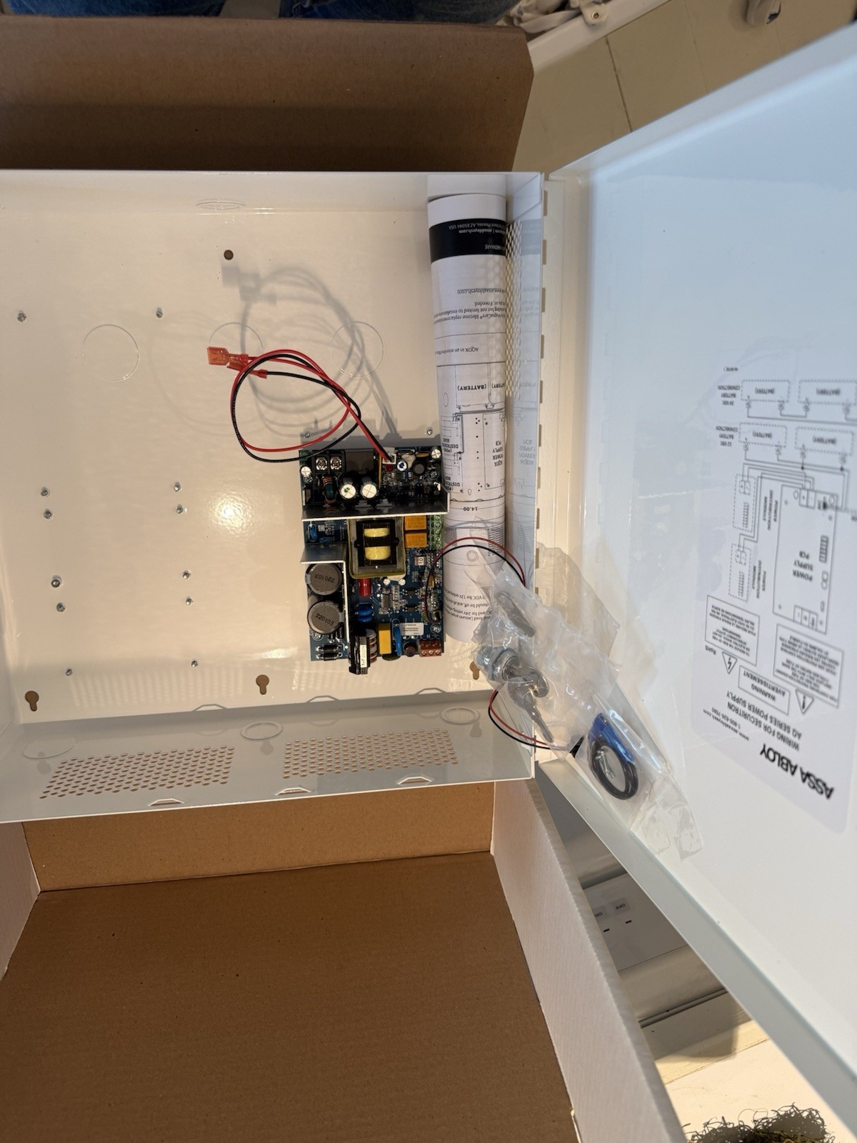 Securitron AQD4 Power Supply 12/24 VDC Assa Abloy