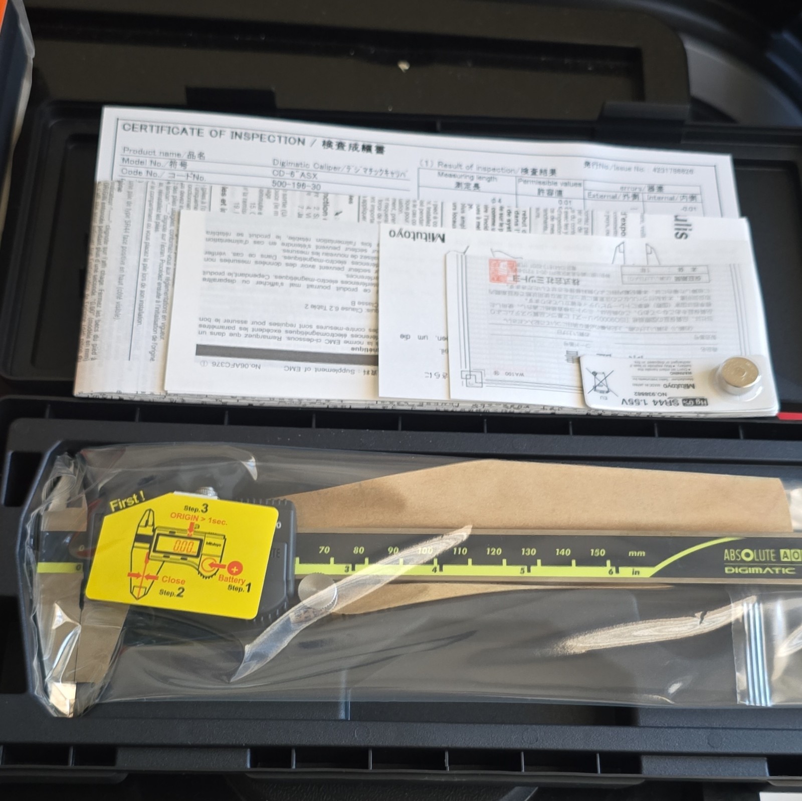 Mitutoyo 500-196-30 Digimatic Caliper 0-6 in, 0.0005 in Resolution