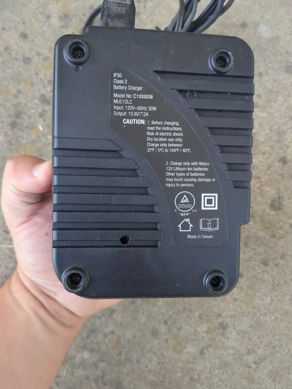 Matco 12V Li-Ion Battery Charger C1033038 IP30 CLASS 2