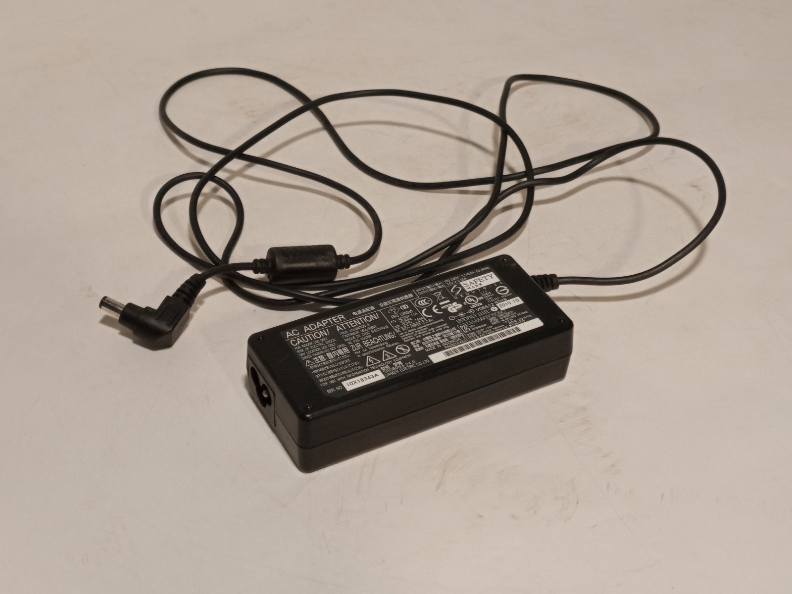Sanken SED80N3-24.0 AC Adapter Power Supply 24V 2.65A As Pictured