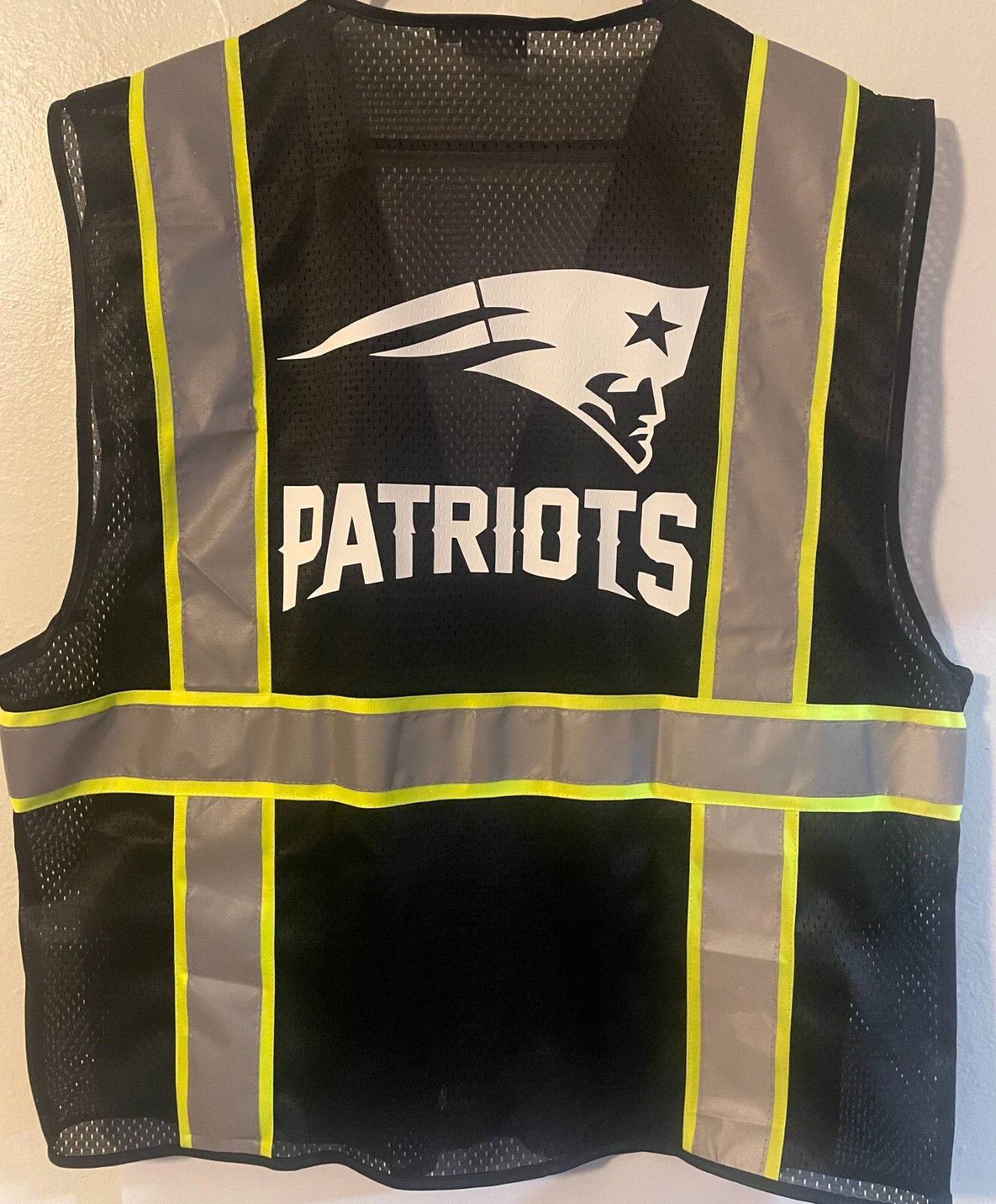 🏈🦺NEW ENGLAND PATRIOTS SAFETY PPE VEST W/SILVER REFLECTIVE LOGO M/L/XL/2XL