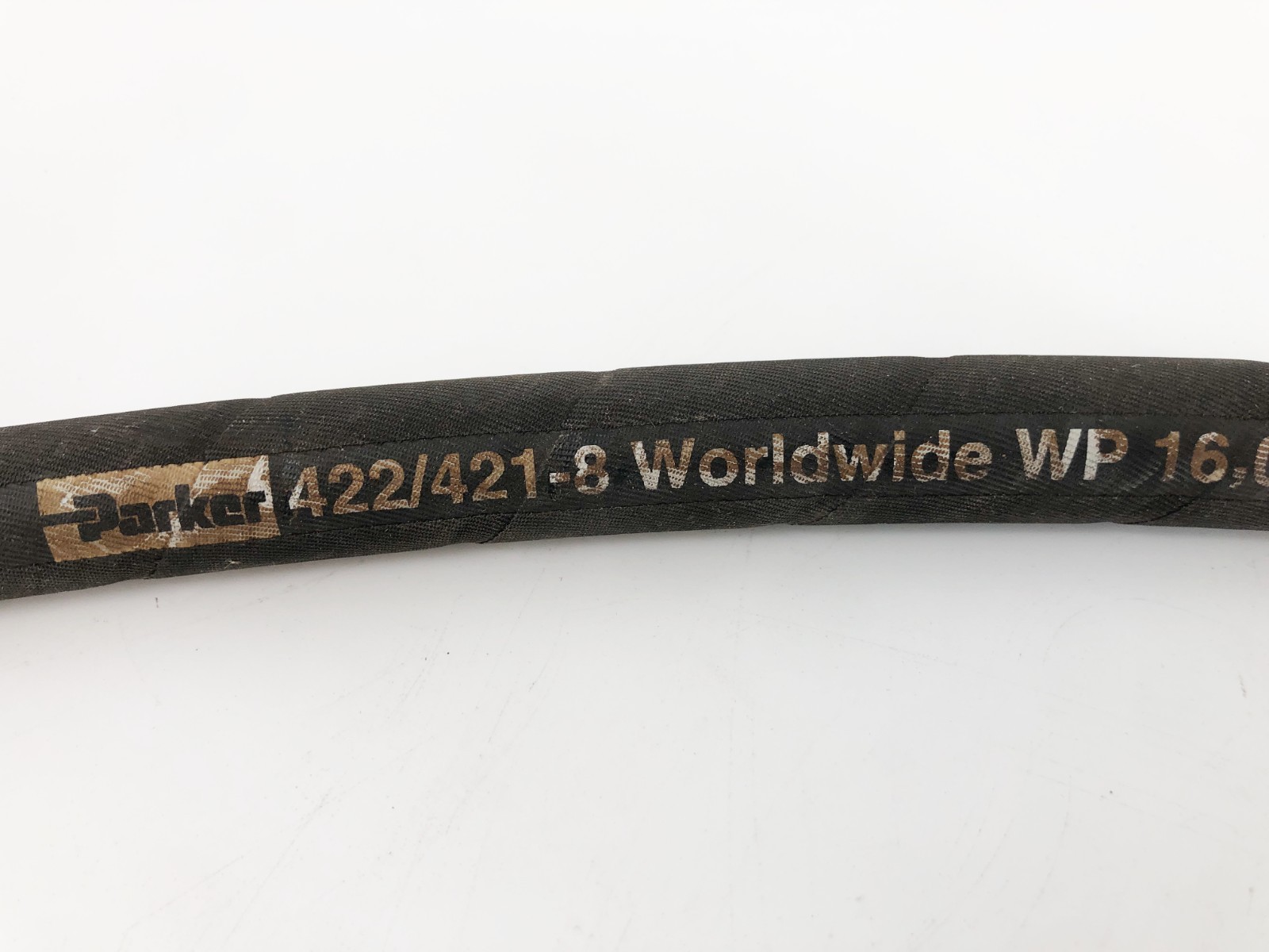New Parker 422/421-8 Hydraulic Hose WP 16.0 MPa (2325 PSI) 30″ Length – No Box