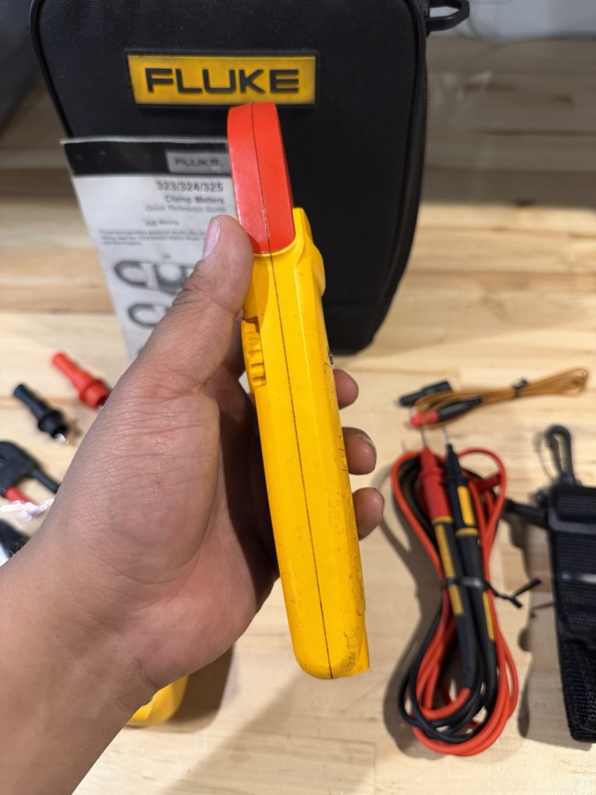FLUKE 116/323 HVAC MULTIMETER COMBO KIT W/ ACCESSORIES (TESTED) SHIPS FAST