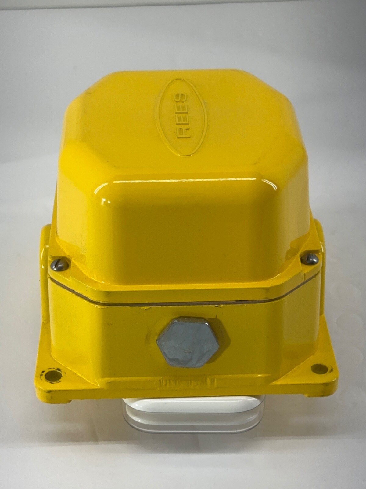 REES 04944-800 Cable Operate Switch 40 Pound