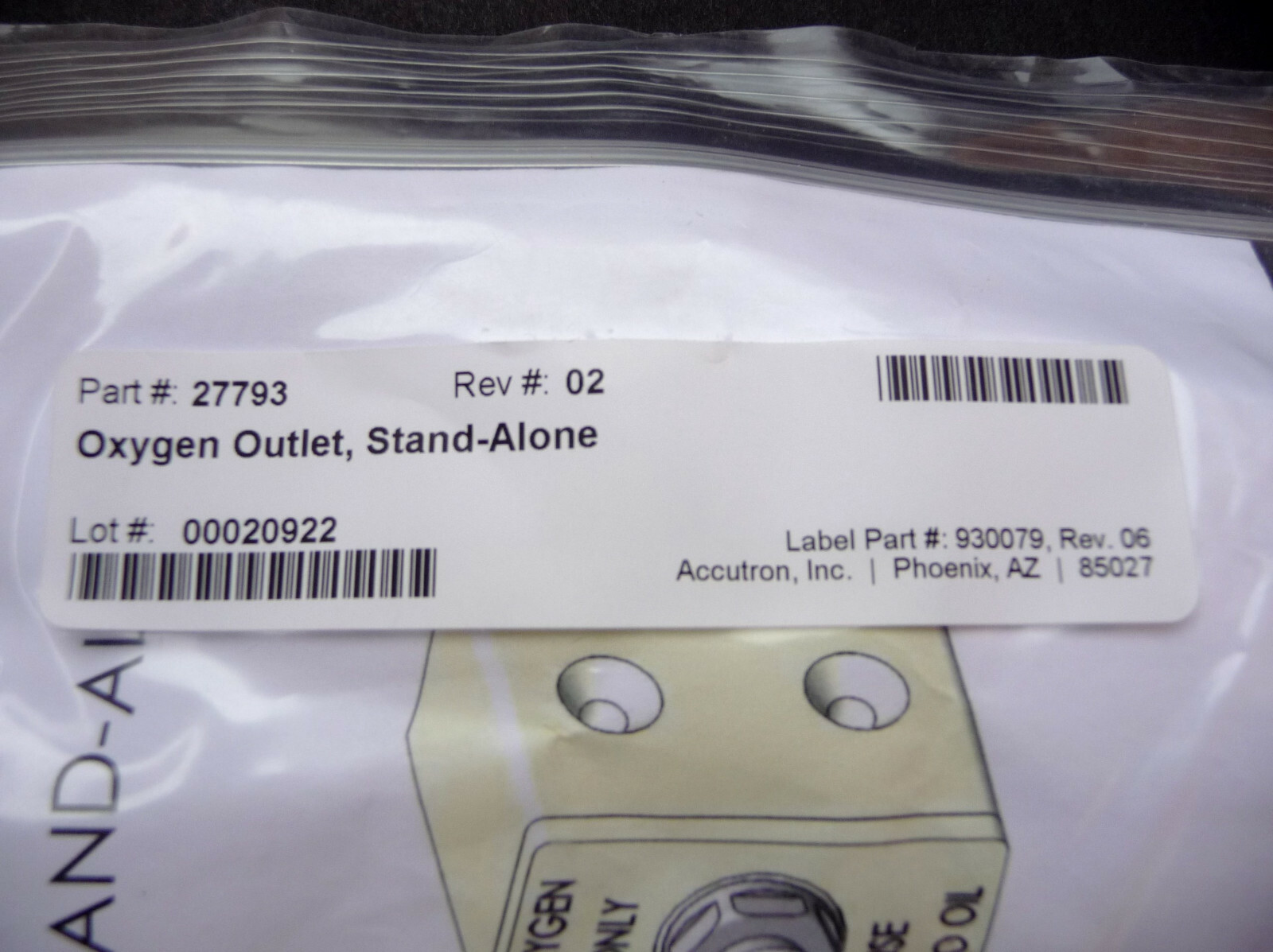 Accutron 27793, Oxygen Outlet, Stand-Alone With Female Q/C