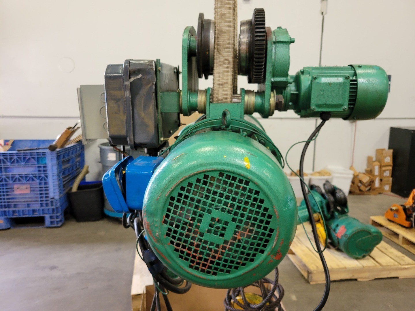 Generic 2 Ton Electric Cable Hoist Trolley Mounted