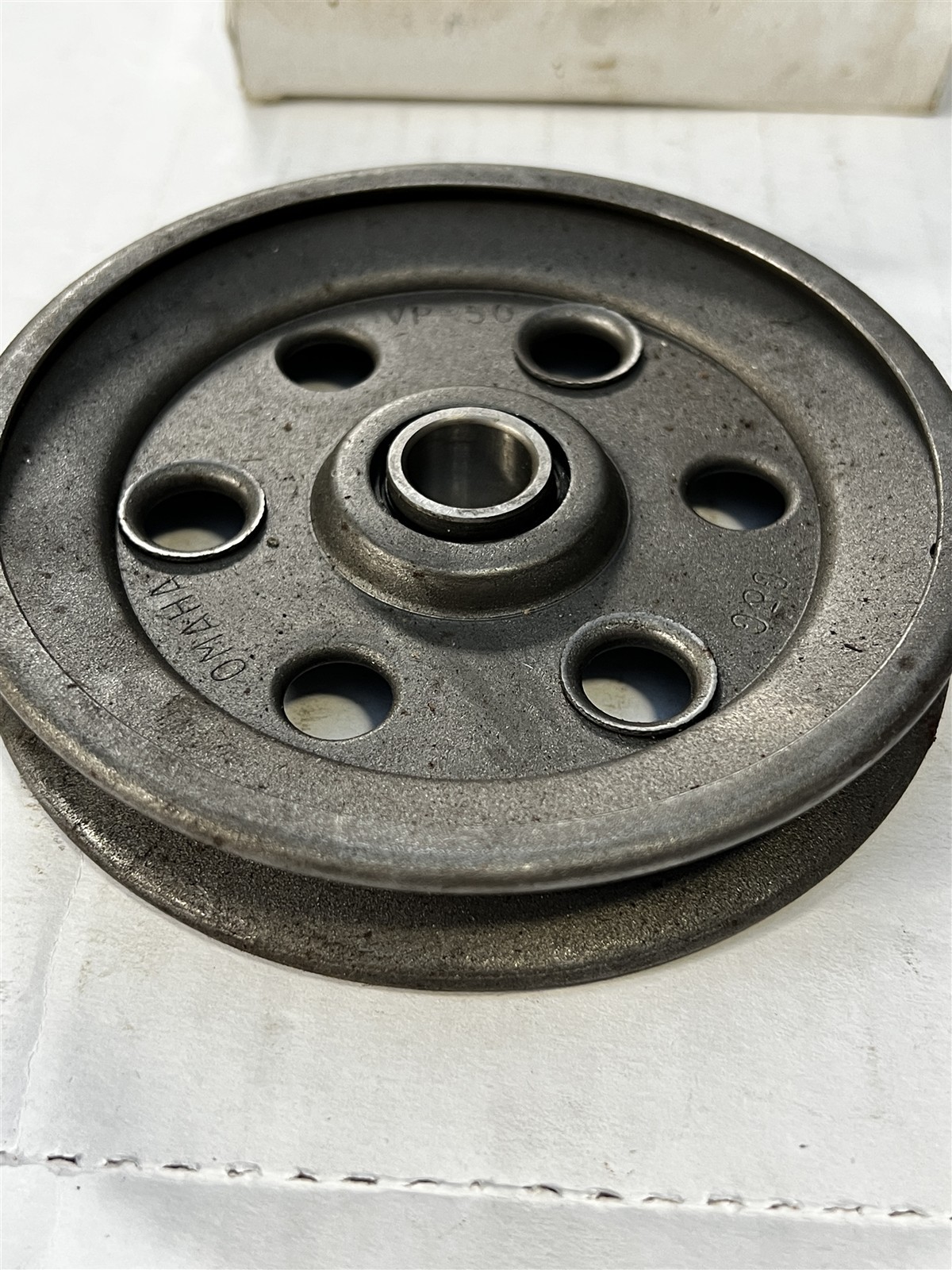 Tisco New Old Stock Part # WSIP8010 IDLER PULLEY V-GROOVE 5″ 5/8 BORE