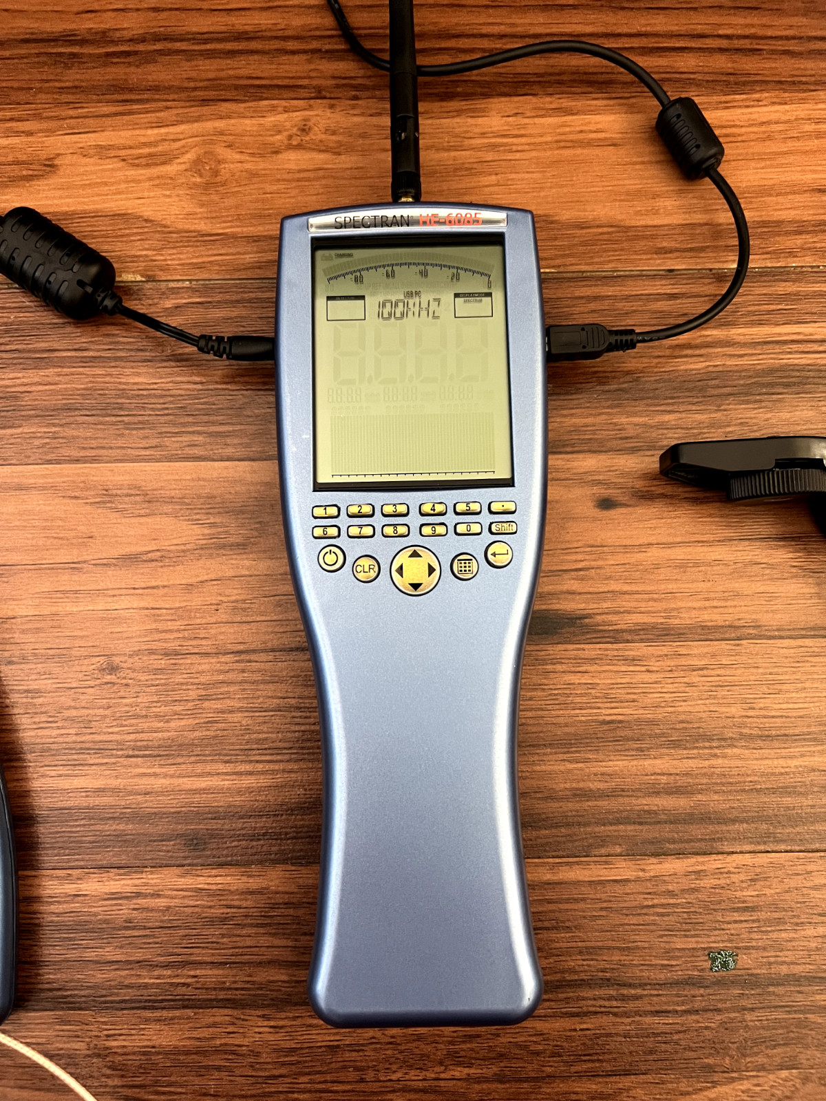 Aaronia SPECTRAN HF-6085 V4 Spectrum Analyzer w/ Option 020 Preamp – Working