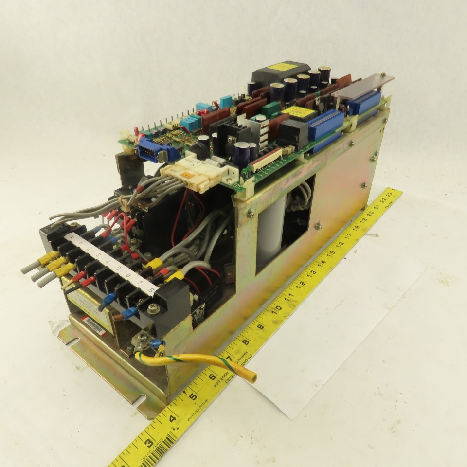Fanuc A06B-6047-H002 A20B-0009-0320/012D Velocity Control Unit