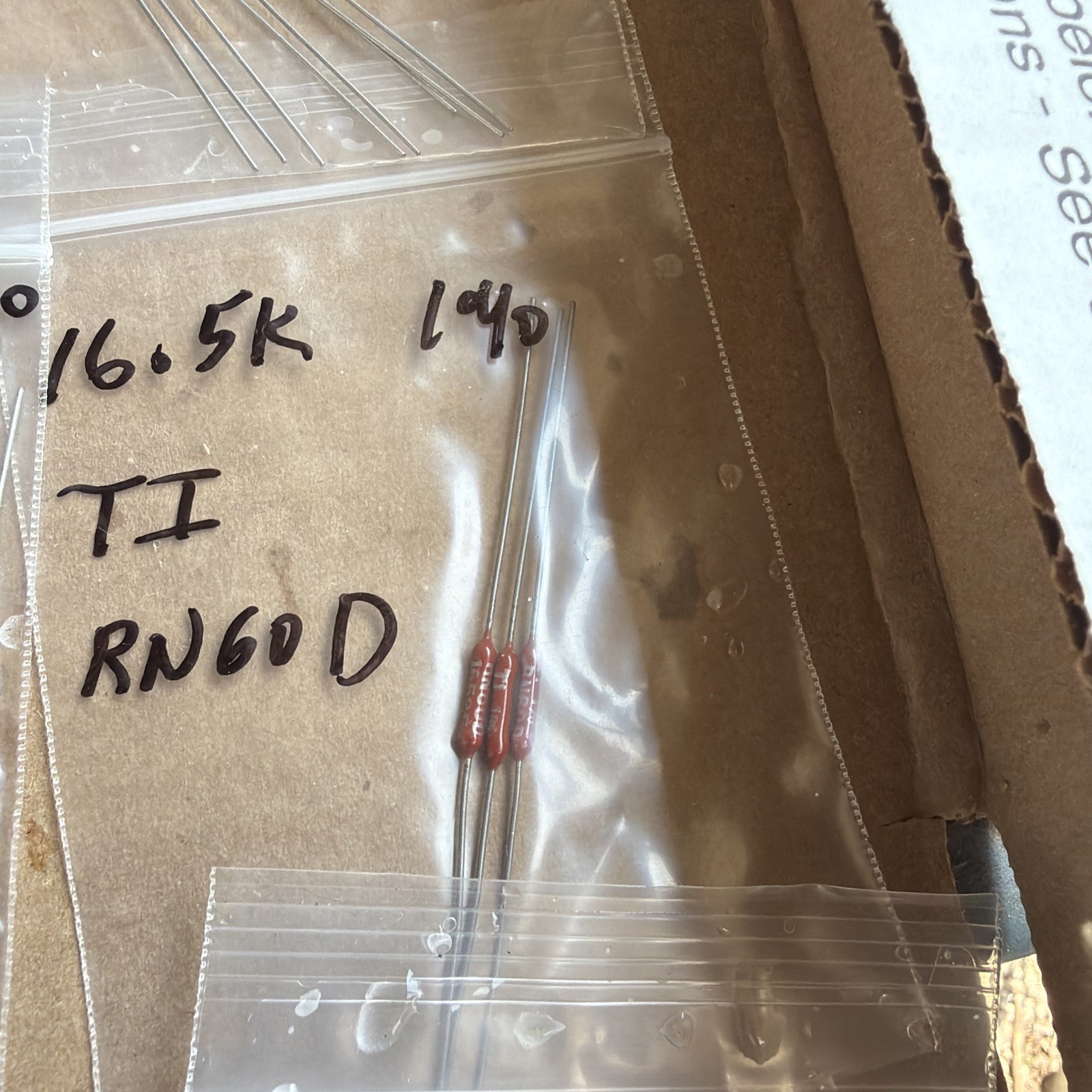 425pc Group Lot Of RESISTORS Dale & Other Mfg Look At Pictures New & Used #6