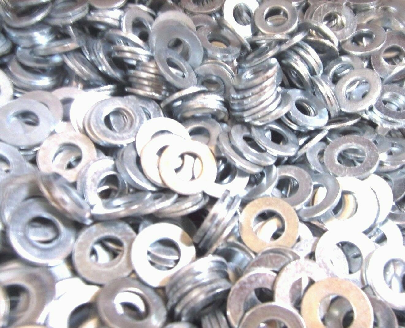 1000 5/16 SAE Flat Washers Zinc Plated