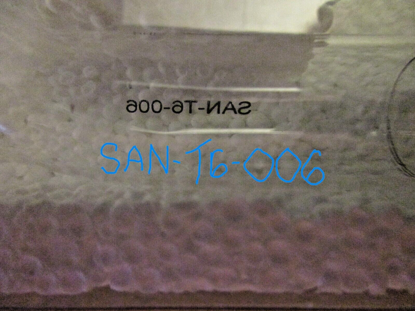 2 SANUVOX SAN-T6-006 Replacement Bulbs, SANX 033-01 Ultraviolet Lamps New in Box