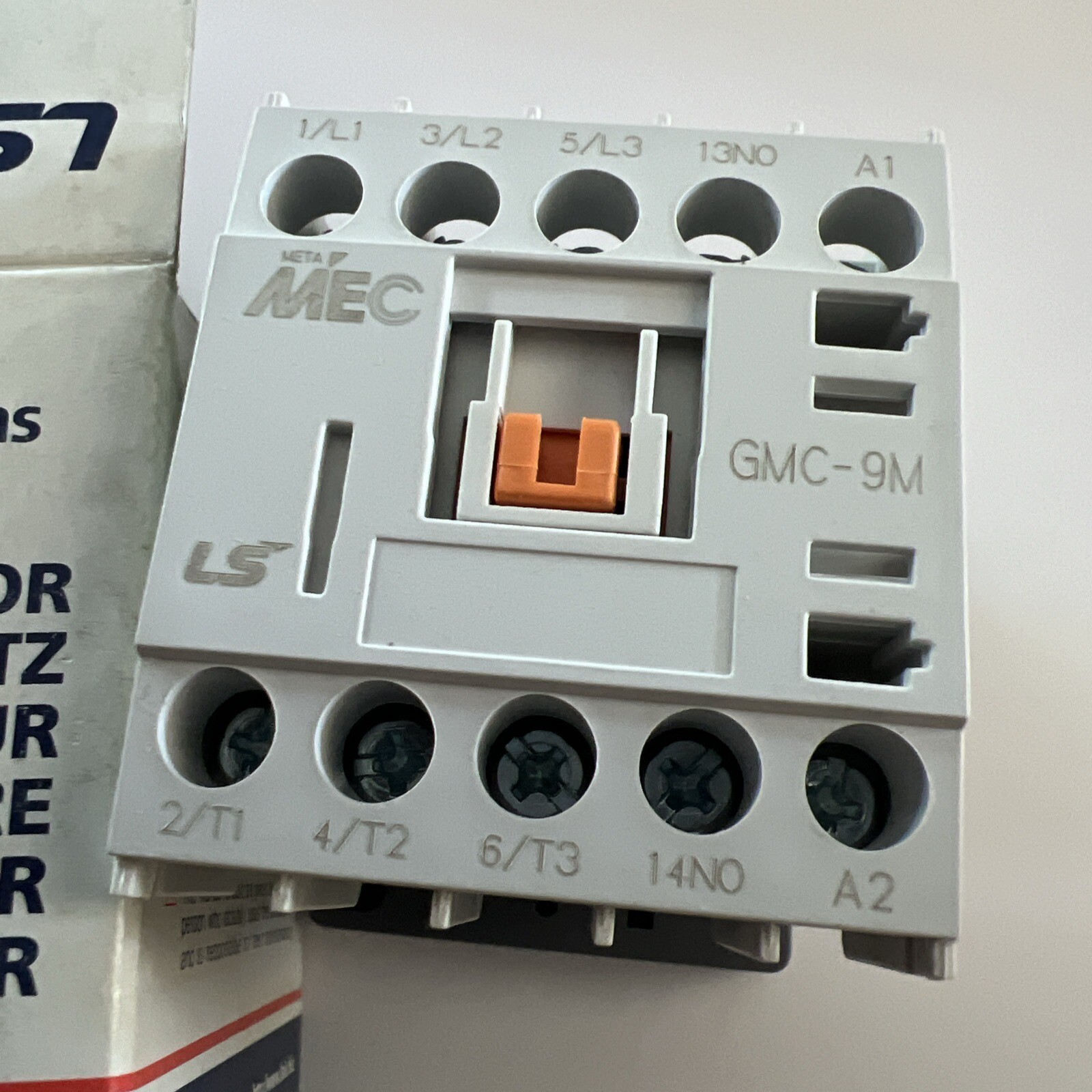 NEW GENUINE LS MEC GMC-9M 1A Contactor AC 120V 50/60HZ GMC(D)-9M
