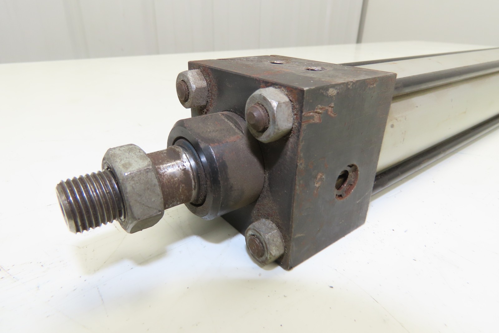 Norgren J0177A2 J-Series Pneumatic Air Cylinder 2.5″ Bore 42″ Stroke 150 PSI