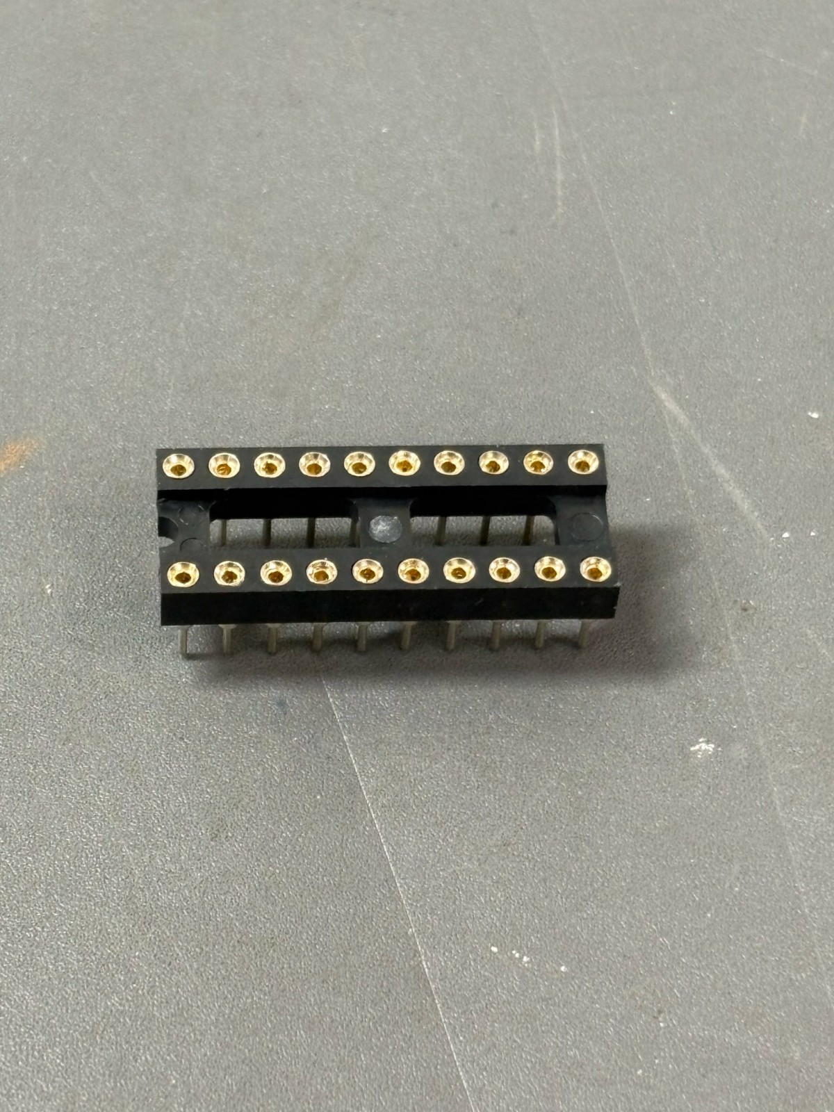 87x 16 Pin DIP IC Socket Gold Plated Through Hole 2.54mm Pitch IC Socket