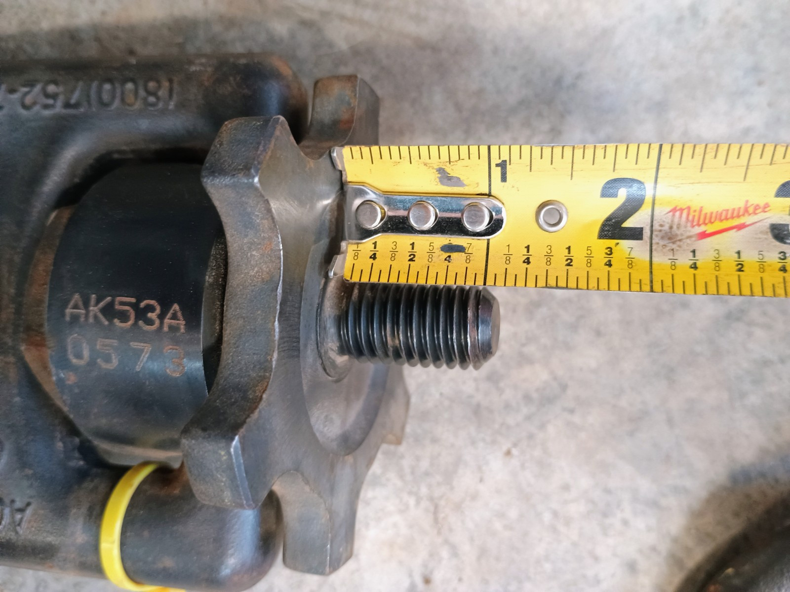 ACTEK 4,000 LBS SPEED BASE® Swivel Hoist Ring p/n 42004, 5/8″-11 TPI, USA