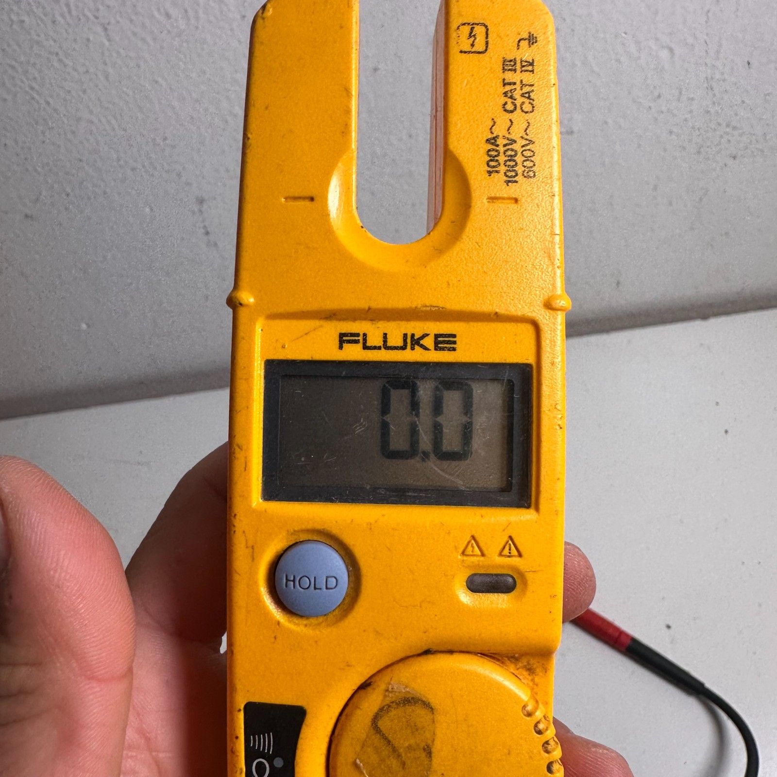 Fluke T5-600 Yellow 600 Voltage Meter Continuity Current Electrical Tester