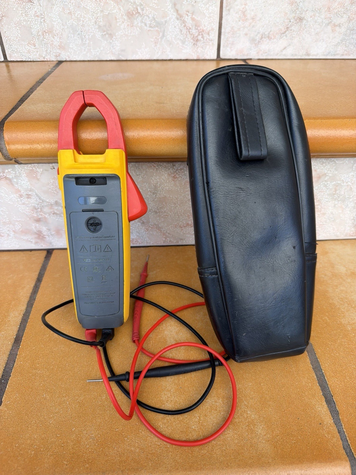 Fluke 902FC True RMS AC HVAC Clamp Meter AC/DC Volt temperature Contact Meter