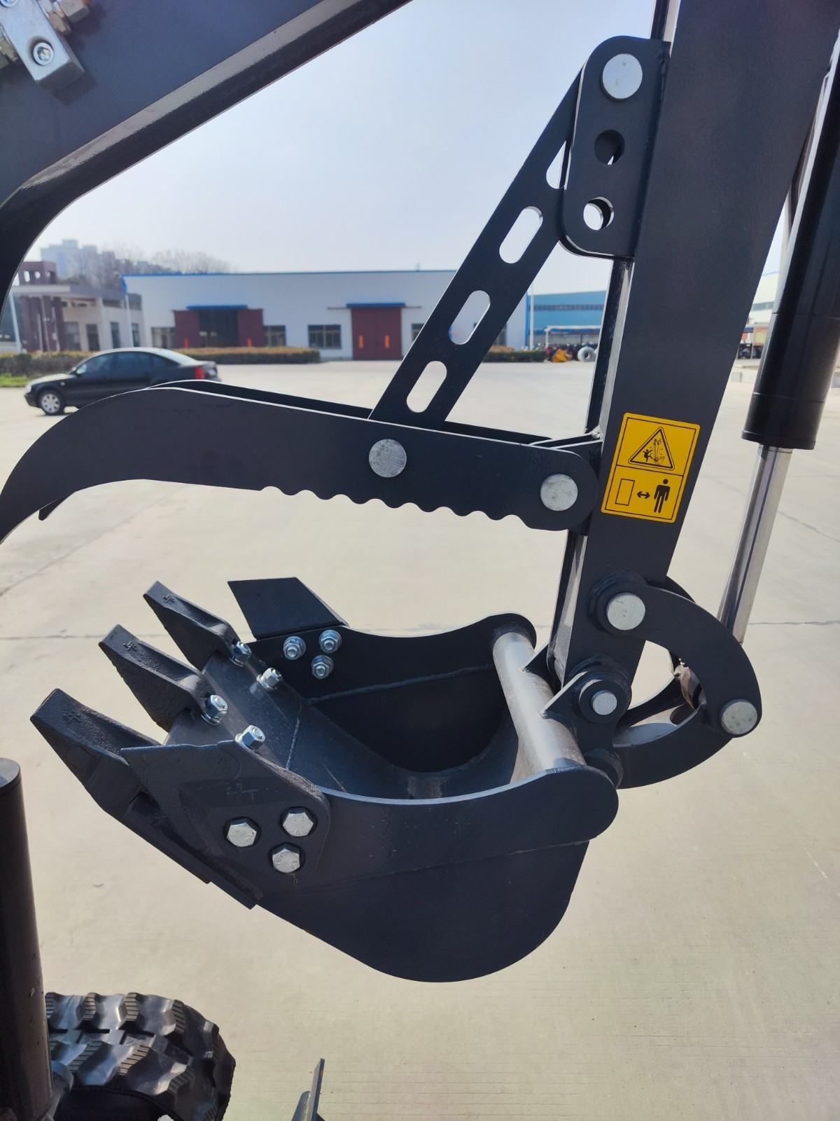 AGT Mini Excavator 900KG Tracked Crawler Digger 13.5HP Briggs & Stratton Engine