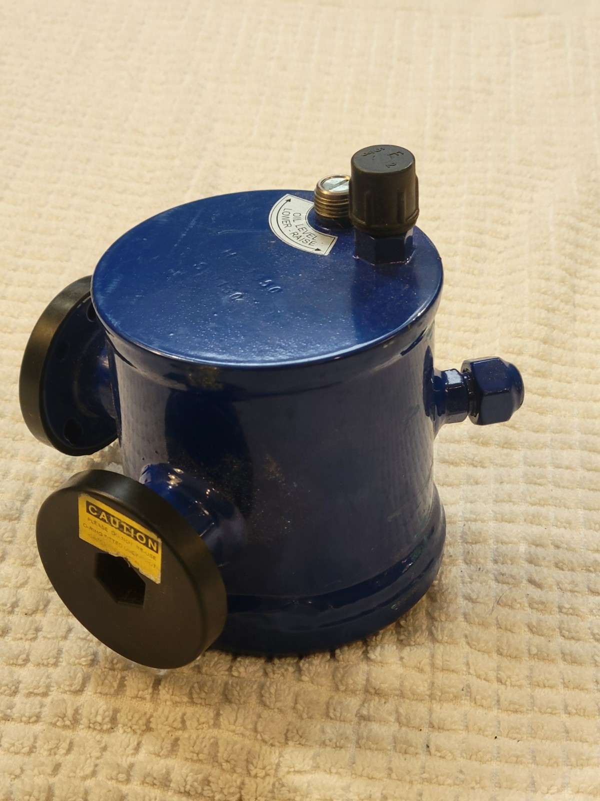 HENRY TECHNOLOGIES S-9130 450PSI 3/8″ NSNP Oil Level Regulator Free Shipping