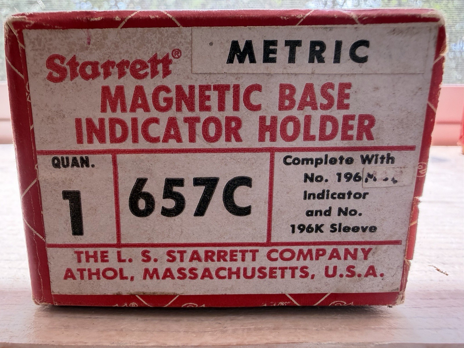 Starrett 657C Metric Magnetic Base Indicator Holder