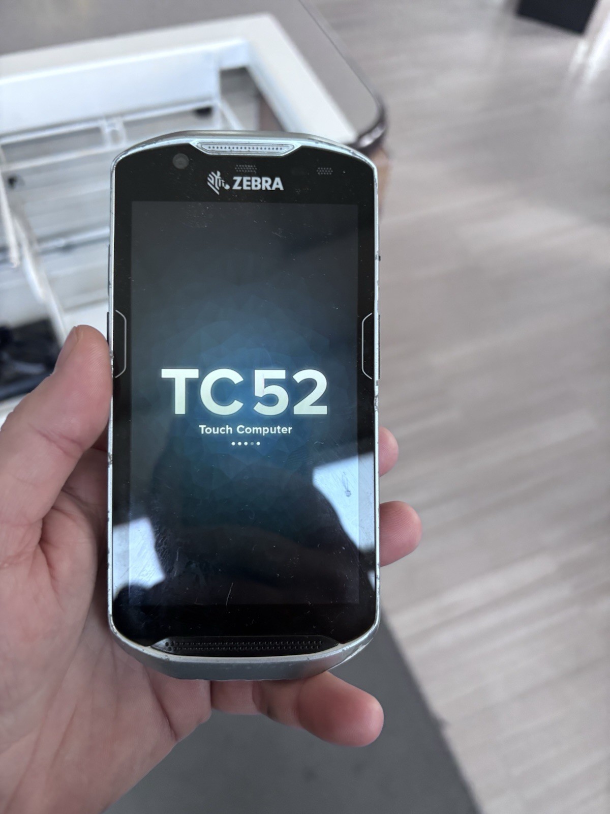 Zebra TC52 Series Barcode Scanner Mobile Computer (TC57HO-1XFMU6P-NA)