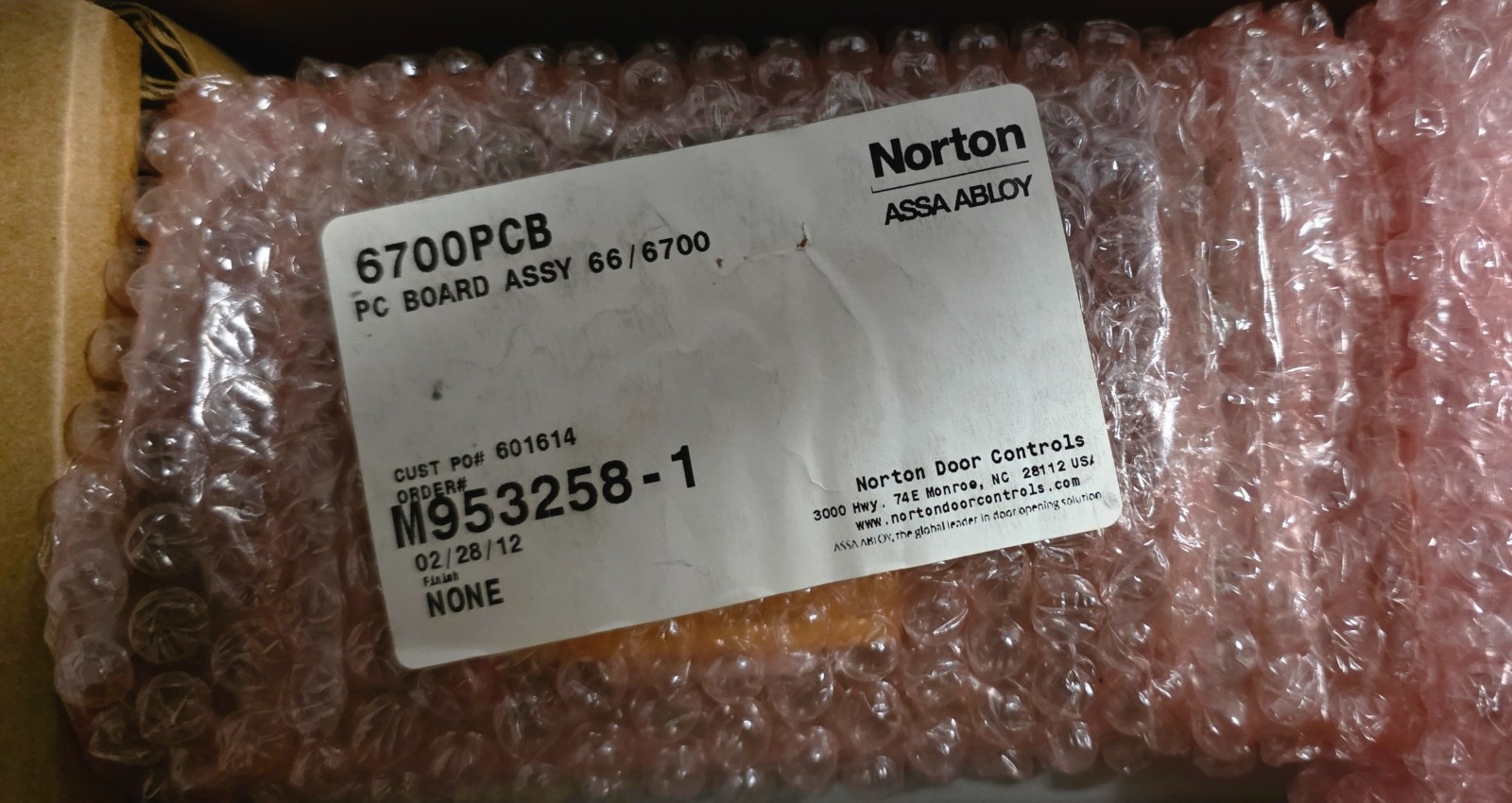 Norton 6920R-RF1 Surface Door Closer Kit – 6900ELS + 6700PCB | New Old Stock 689