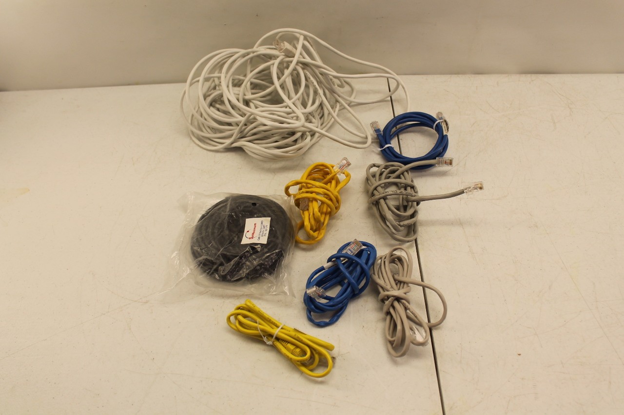 Ethernet Cables Lot Of 25 CAT5 CAT6 (See Details)