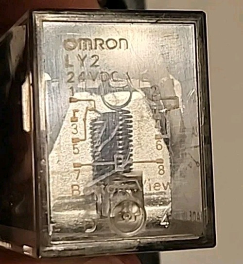 OMRON LY2 RELAY WITH SOCKET BASE MAX. 15A240V – Free Shipping