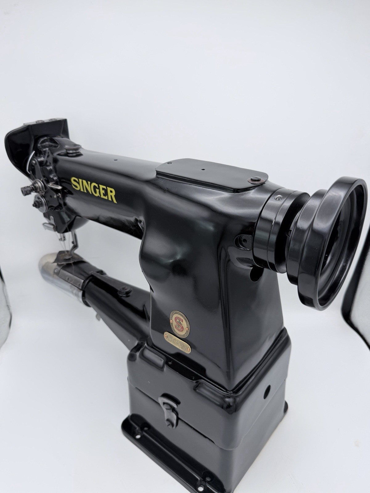 Singer 47W70 Industrial Darning Machine – Fully Refurbished