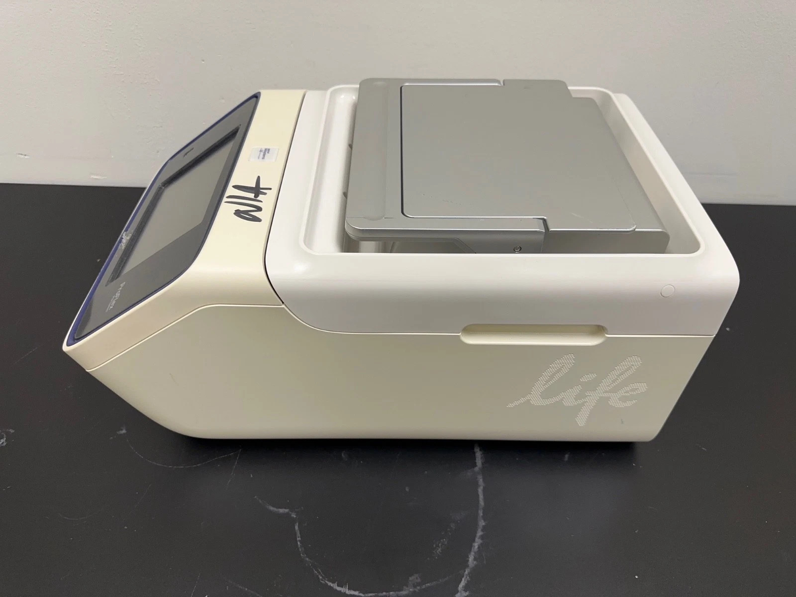 Applied Biosystems 4483636 Thermo Fisher ProFlex Base PCR System + Warranty